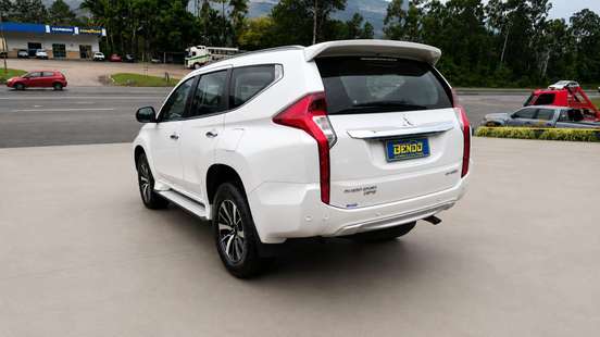 MITSUBISHI-PAJERO SPORT-2019