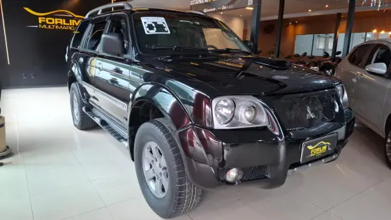 MITSUBISHI PAJERO SPORT 3.5 HPE 4X4 V6 24V GASOLINA 4P AUTOMÁTICO MITSUBISHI PAJERO SPORT 3.5 HPE 4X4 V6 24V GASOLINA 4P AUTOMÁTICO