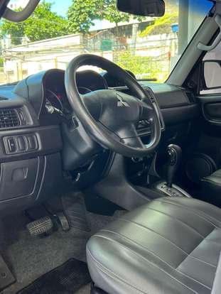 MITSUBISHI-PAJERO TR4-2013