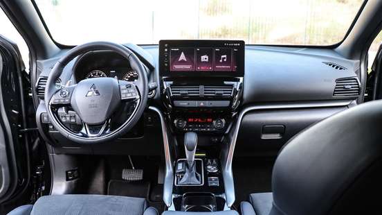 MITSUBISHI-ECLIPSE CROSS-2025