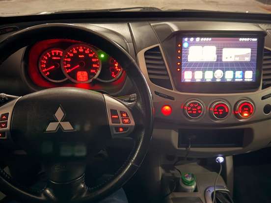 MITSUBISHI-L200 TRITON-3.5 HPE 4X4 CD V6 24V FLEX 4P AUTOMÁTICO MITSUBISHI-L200 TRITON-2011