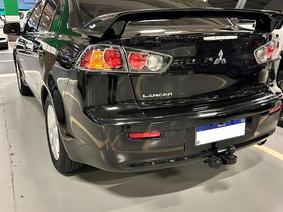 MITSUBISHI-LANCER-2.0 HL 16V GASOLINA 4P AUTOMÁTICO MITSUBISHI-LANCER-2015
