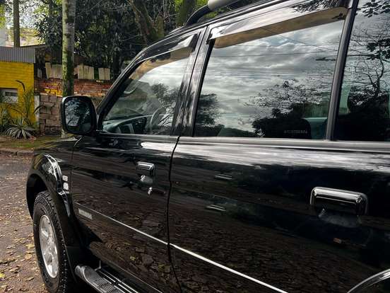 MITSUBISHI-PAJERO-2.5 HD 4X4 8V TURBO INTERCOOLER DIESEL 4P MANUAL MITSUBISHI-PAJERO-2008