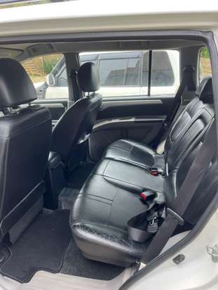 MITSUBISHI-PAJERO-2015