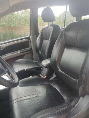 MITSUBISHI-PAJERO-2015