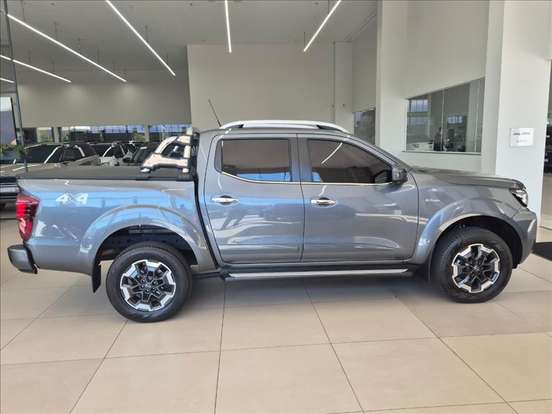 NISSAN-FRONTIER-2.3 16V TURBO DIESEL PLATINUM CD 4X4 AUTOMÁTICO NISSAN-FRONTIER-2024