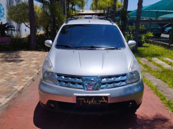 NISSAN-GRAND LIVINA-1.8 SL 16V FLEX 4P AUTOMÁTICO NISSAN-GRAND LIVINA-2010