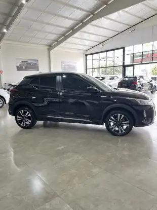 NISSAN-KICKS-2024