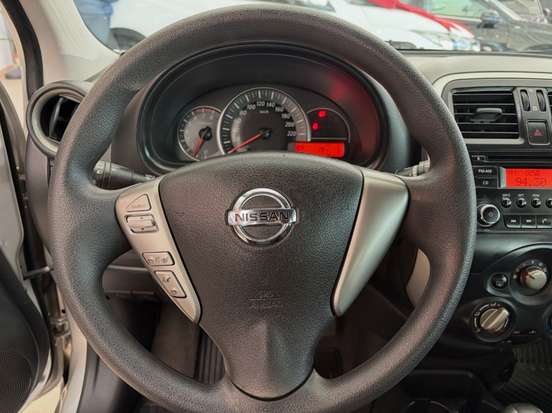 NISSAN-MARCH-2017