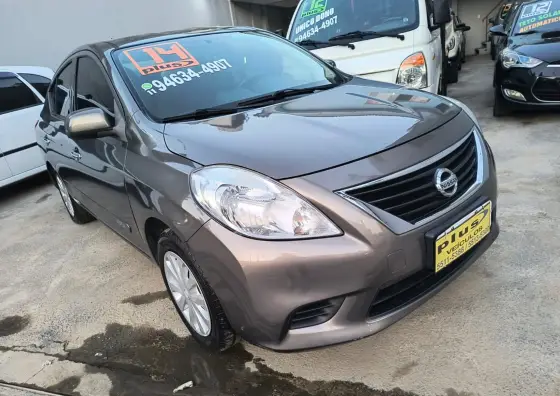 NISSAN VERSA 1.6 16V FLEX SV 4P MANUAL NISSAN VERSA 1.6 16V FLEX SV 4P MANUAL