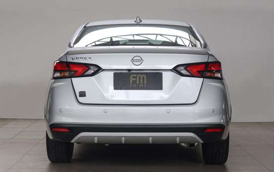 NISSAN-VERSA-2024