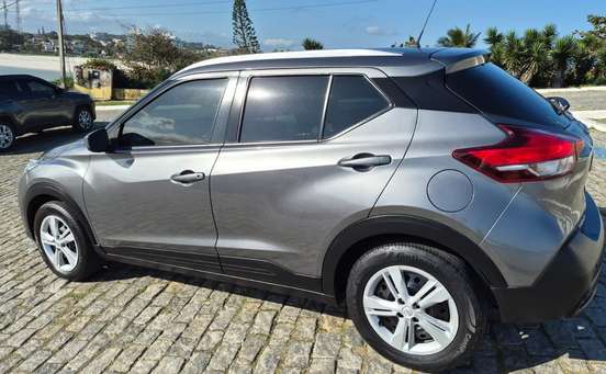 NISSAN-KICKS-2019