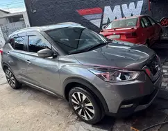 NISSAN KICKS 1.6 16V FLEXSTART SL 4P XTRONIC NISSAN KICKS 1.6 16V FLEXSTART SL 4P XTRONIC