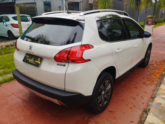 PEUGEOT-2008-1.6 16V FLEX GRIFFE 4P AUTOMÁTICO PEUGEOT-2008-2015