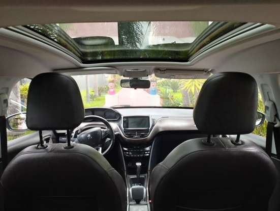 PEUGEOT-2008-1.6 16V FLEX GRIFFE 4P AUTOMÁTICO PEUGEOT-2008-2015