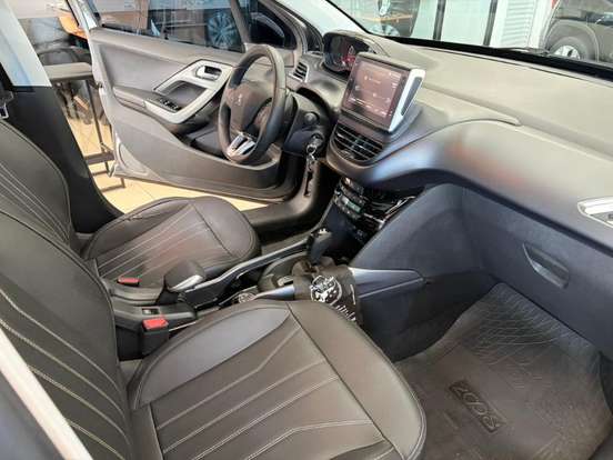 PEUGEOT-2008-1.6 16V THP FLEX GRIFFE 4P AUTOMÁTICO PEUGEOT-2008-2022