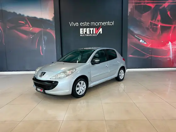 PEUGEOT 207 1.4 XR 8V FLEX 4P MANUAL PEUGEOT 207 1.4 XR 8V FLEX 4P MANUAL