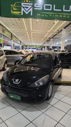 PEUGEOT 207 1.4 XR 8V FLEX 4P MANUAL PEUGEOT 207 1.4 XR 8V FLEX 4P MANUAL
