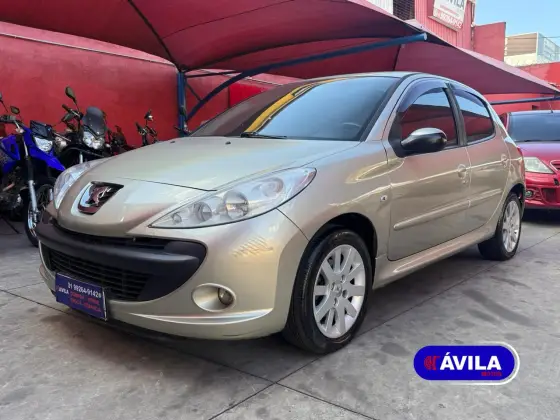 PEUGEOT 207 1.6 XS 16V FLEX 4P AUTOMÁTICO PEUGEOT 207 1.6 XS 16V FLEX 4P AUTOMÁTICO