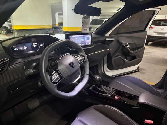 PEUGEOT-2008-2025