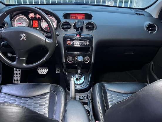 PEUGEOT-308-1.6 ALLURE BUSINESS THP 16V FLEX 4P AUTOMÁTICO PEUGEOT-308-2017