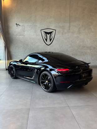 PORSCHE-718-2024