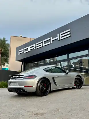 PORSCHE-718-2025