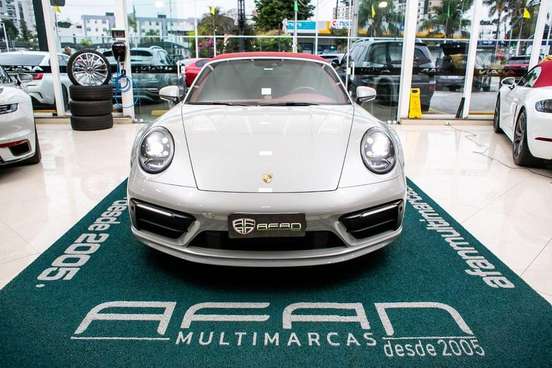 PORSCHE-911-2023