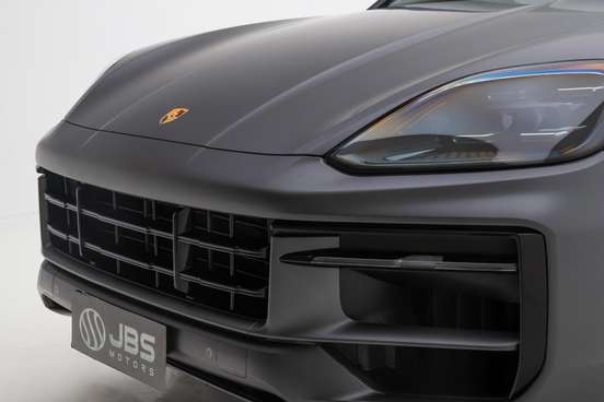 PORSCHE-CAYENNE-2024