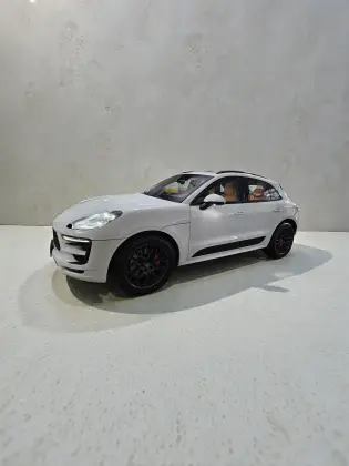 PORSCHE MACAN 3.0 GTS 24V V6 GASOLINA 4P AUTOMÁTICO PORSCHE MACAN 3.0 GTS 24V V6 GASOLINA 4P AUTOMÁTICO