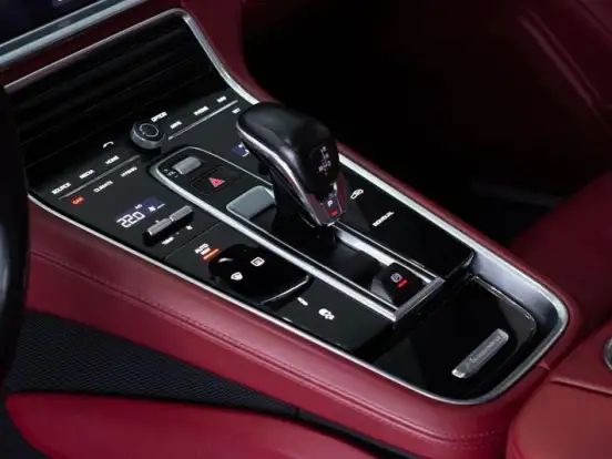 PORSCHE-PANAMERA-3.0 V6 GASOLINA 4 PDK PORSCHE-PANAMERA-2018