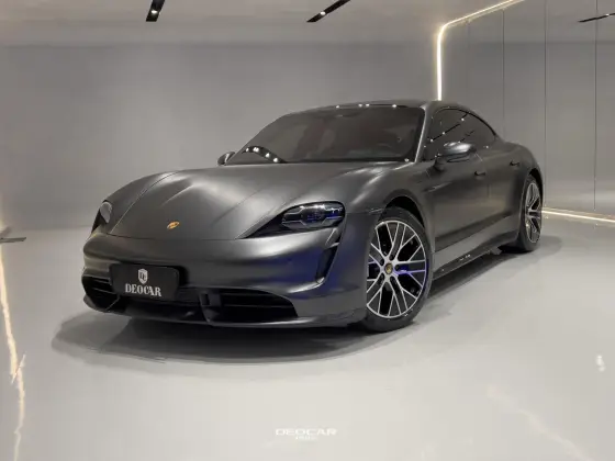 PORSCHE TAYCAN TURBO ELÉTRICO