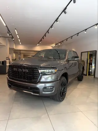 RAM 1500 3.0 HURRICANE 6 BITURBO GASOLINA LARAMIE NIGHT EDITION CD 4X4 AUTOMÁTICO RAM 1500 3.0 HURRICANE 6 BITURBO GASOLINA LARAMIE NIGHT EDITION CD 4X4 AUTOMÁTICO