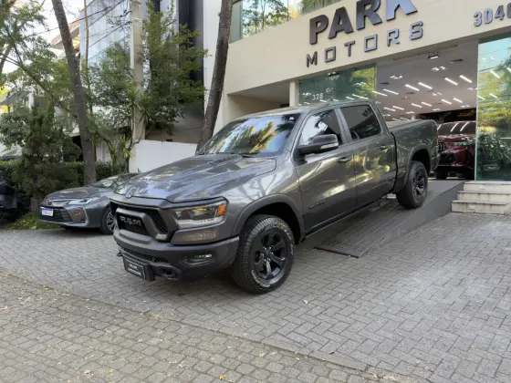 RAM 1500 5.7 V8 GASOLINA REBEL CD 4X4 AUTOMÁTICO RAM 1500 5.7 V8 GASOLINA REBEL CD 4X4 AUTOMÁTICO