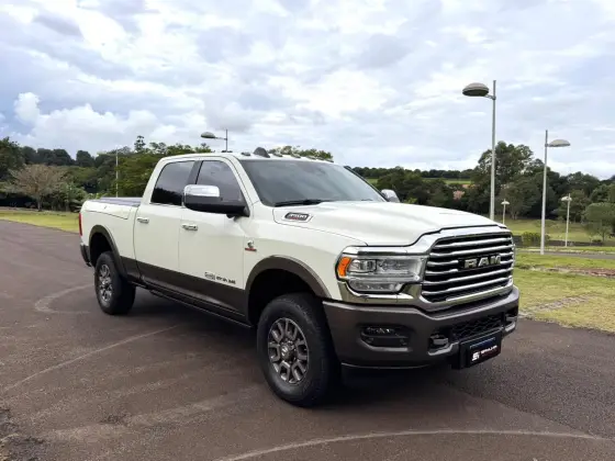 RAM 3500 6.7 I6 TURBO DIESEL LIMITED LONGHORN CD 4X4 AUTOMÁTICO RAM 3500 6.7 I6 TURBO DIESEL LIMITED LONGHORN CD 4X4 AUTOMÁTICO