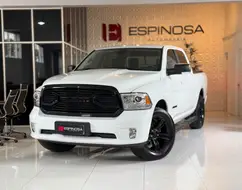 RAM CLASSIC 5.7 V8 GASOLINA LARAMIE CD 4X4 AUTOMÁTICO RAM CLASSIC 5.7 V8 GASOLINA LARAMIE CD 4X4 AUTOMÁTICO