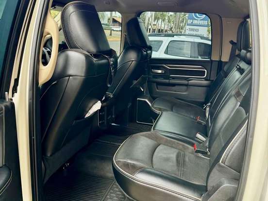 RAM-3500-6.7 I6 TURBO DIESEL LARAMIE CD 4X4 AUTOMÁTICO RAM-3500-2022