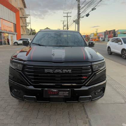 RAM RAMPAGE 2.0 HURRICANE 4 TURBO GASOLINA R/T 4X4 AUTOMÁTICO
