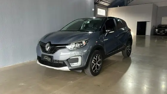 RENAULT CAPTUR 2.0 16V HI-FLEX INTENSE AUTOMÁTICO RENAULT CAPTUR 2.0 16V HI-FLEX INTENSE AUTOMÁTICO