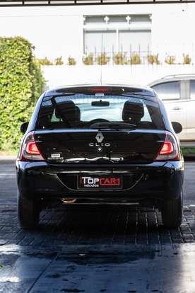RENAULT-CLIO-2013
