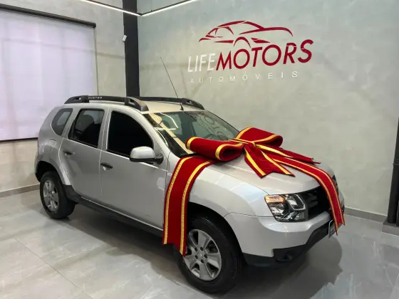 RENAULT DUSTER 1.6 16V SCE FLEX AUTHENTIQUE X-TRONIC RENAULT DUSTER 1.6 16V SCE FLEX AUTHENTIQUE X-TRONIC