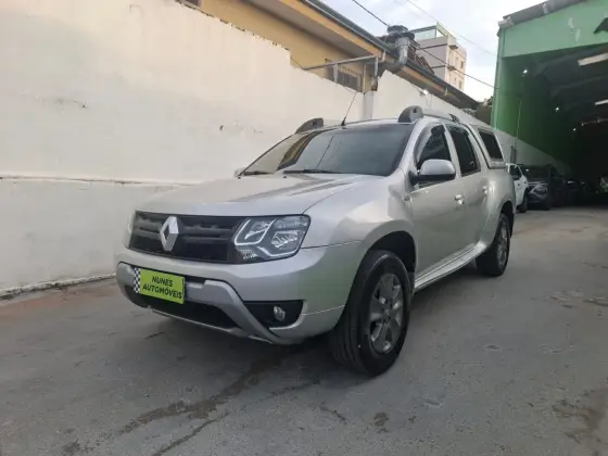RENAULT DUSTER OROCH 2.0 16V FLEX DYNAMIQUE 4P MANUAL RENAULT DUSTER OROCH 2.0 16V FLEX DYNAMIQUE 4P MANUAL