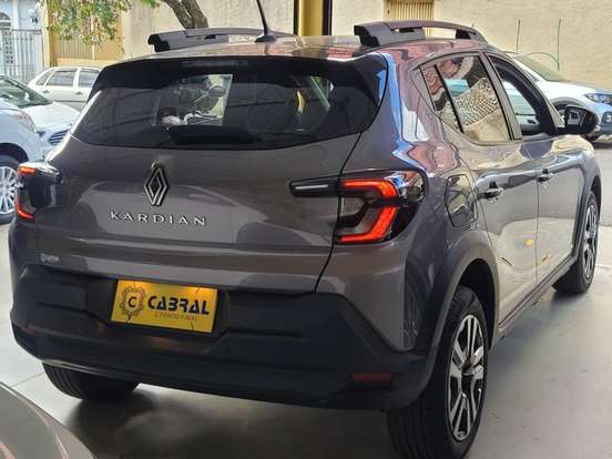 RENAULT-KARDIAN-2024