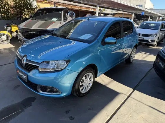 RENAULT SANDERO 1.0 EXPRESSION 16V FLEX 4P MANUAL RENAULT SANDERO 1.0 EXPRESSION 16V FLEX 4P MANUAL