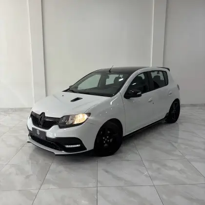 RENAULT SANDERO 2.0 16V HI-FLEX RS MANUAL RENAULT SANDERO 2.0 16V HI-FLEX RS MANUAL