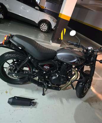 ROYAL ENFIELD-HUNTER 350-2025