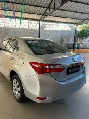 TOYOTA-COROLLA-2015