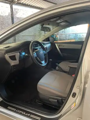 TOYOTA-COROLLA-2015