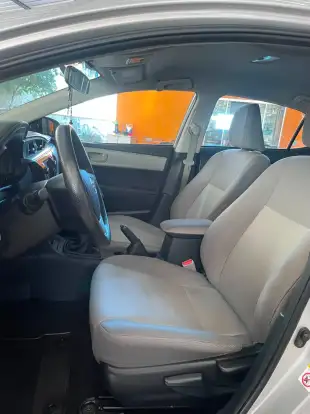 TOYOTA-COROLLA-2015