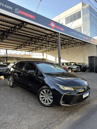 TOYOTA COROLLA 2.0 VVT-IE FLEX XEI DIRECT SHIFT TOYOTA COROLLA 2.0 VVT-IE FLEX XEI DIRECT SHIFT